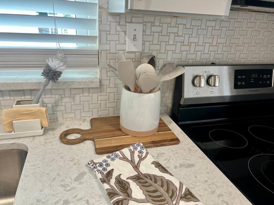 Lakefront Duplex With Pontoon Boat 3 Bed House Mount Dora Bagian luar foto